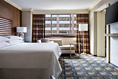 Family Hotel Midtown Manhattan | Sheraton New York Times Square Hotel