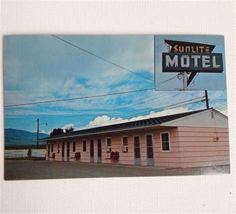 Vintage Postcard Cody WY Sunlite Motel Wyoming Post Card 1960s | Etsy | Vintage postcard ...