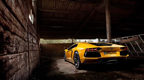 Yellow Lamborghini Aventador 2 Wallpaper | HD Car Wallpapers | ID #2986