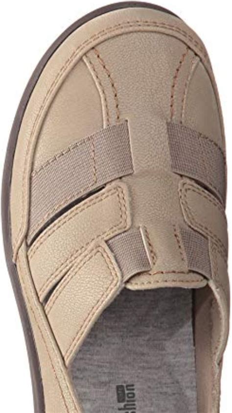 Orthopedic Clarks Women's Sillian Stork Fisherman Sandal Shoes ...