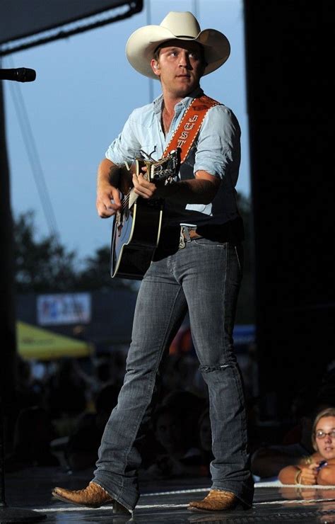 Justin Moore | Justin Moore Picture 10 - Justin Moore Performs During The Flatts Fest ...