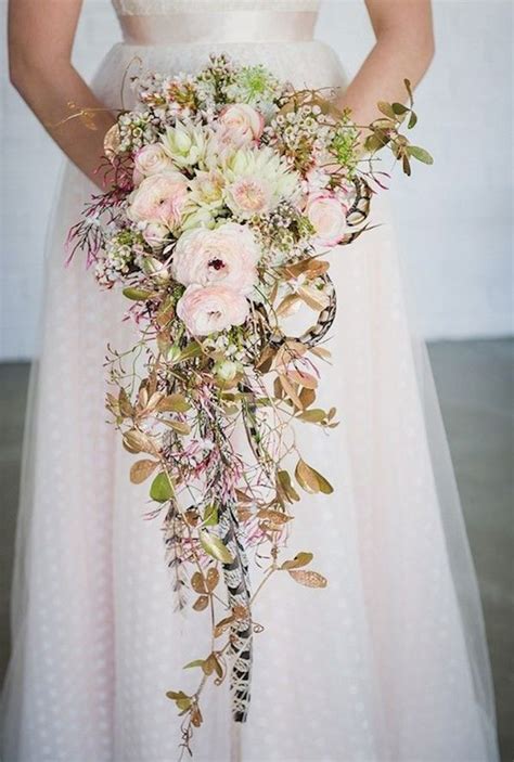 79 best Cascading Bouquets images on Pinterest | Wedding bouquets ...