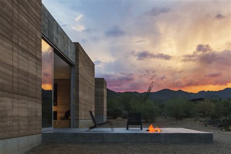 Tucson Mountain Retreat / DUST | ArchDaily