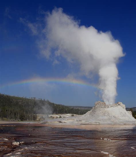 Everything You Need to Know About the Yellowstone Volcano