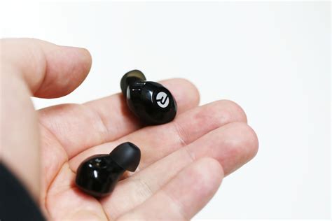 Raycon E25 Review - Headphone Dungeon