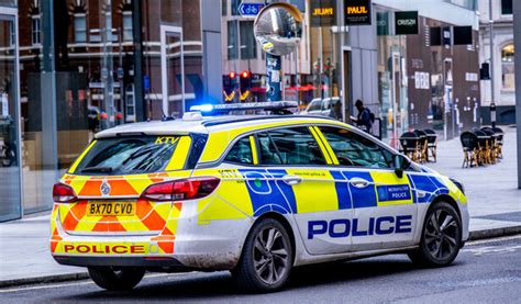 Police Car London Images – Browse 625 Stock Photos, Vectors, and Video ...