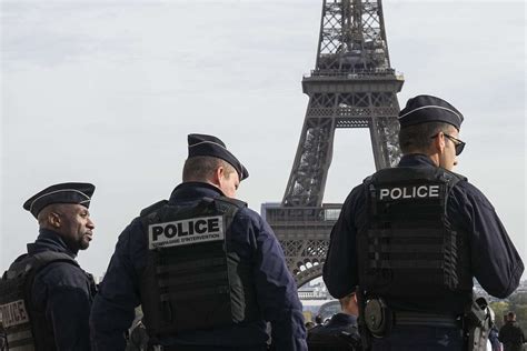 Paris knife attacker had planned to target a Jewish site