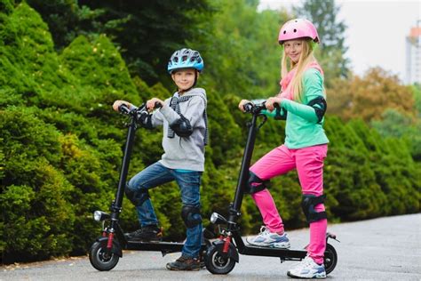 5 Best Electric Scooters for Kids: Best Rated, Cheap, Folding, with Seat (2024) - shelf