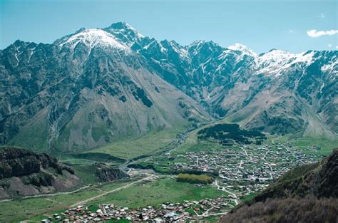 Kazbegi Hiking: 5 Easy to Moderate Day Hikes in Kazbegi, Georgia