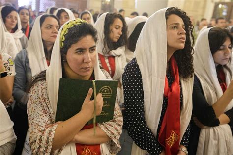 PHOTO GALLERY: Egypt's Coptic Christians celebrate Palm Sunday in Cairo ...