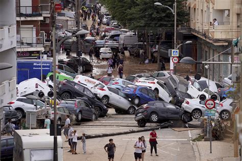 Desperate Search for Survivors as Spain Floods Kill 158: What to Know ...