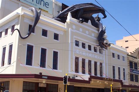 The Embassy Theatre, Wellington, dressed for the Premiere of ROTK | Street view, My travel ...