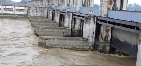 All 36 floodgates of Gandak Barrage opened as water level rises, 20 ...