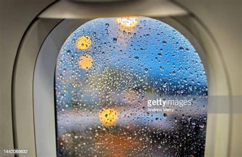 279 Airplane Window Storm Stock Photos, High-Res Pictures, and Images - Getty Images