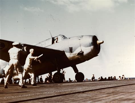 Grumman TBF-1 Avenger 1942 | World War Photos