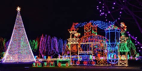 Christmas Lights Near Me - Best Holiday Light Shows in the U.S.