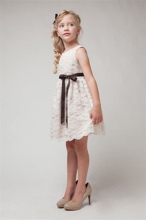 16 CUTE LITTLE FLOWER GIRL DRESSES - Godfather Style