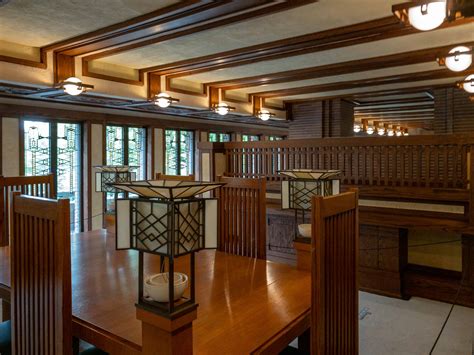 Frank Lloyd Wright’s Robie House – Go Chicago