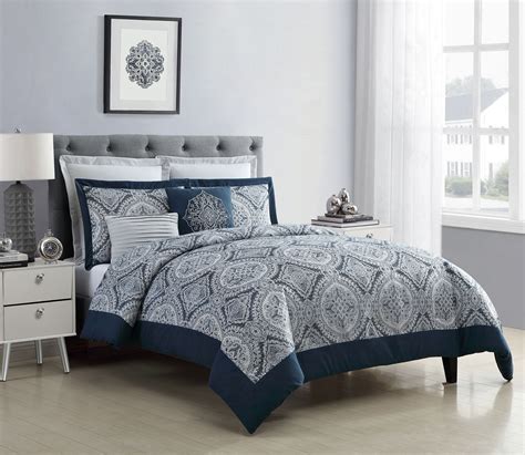 VCNY Home Yorkshire Jacquard Navy Medallion Comforter Set, Queen, Blue ...