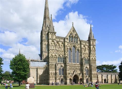 ‎Salisbury Cathedral west facade - UWDC - UW-Madison Libraries