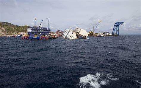 Costa Concordia salvage operation: Italian authorities give OK for ...