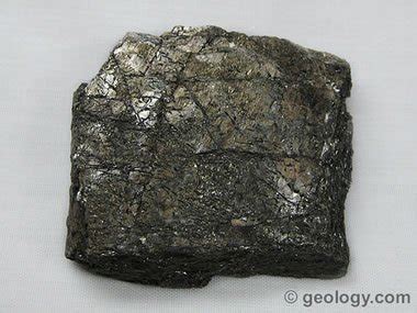 Chlorite: Mineral description, properties and formation