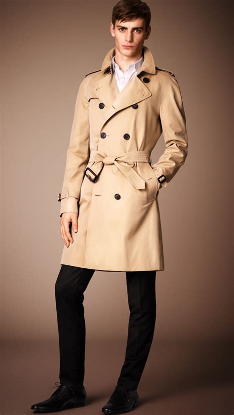 Burberry Men Heritage Trench Coat Collection: The Timeless Must-Have