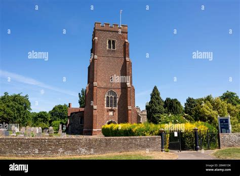 Tudor tower hi-res stock photography and images - Alamy