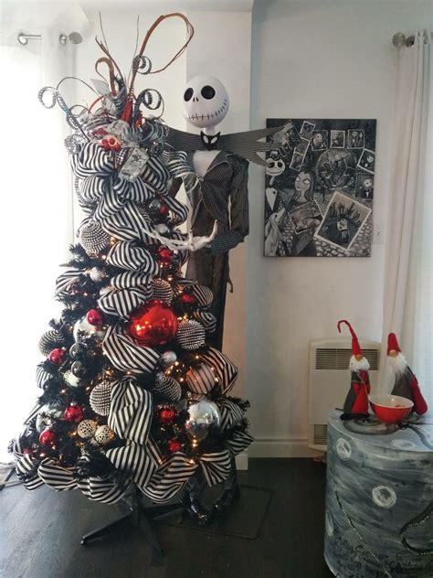 Nightmare before christmas tree | Alberi di natale a tema, Nightmare before christmas ...