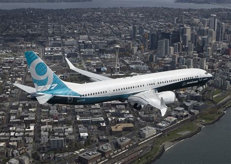 Boeing fornisce il nuovo 737, il futuro degli aerei - TechPost.it