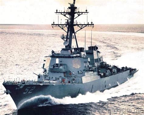 USS Barry (DDG 52)