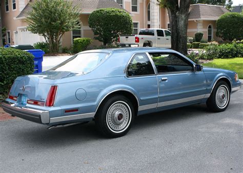 Crawling From The Wreckage: 1988 Lincoln Continental Mark VII - Hot Rod Lincoln