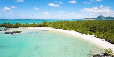 Ile aux Cerfs Exclusive Beach - Mauritius Attractions