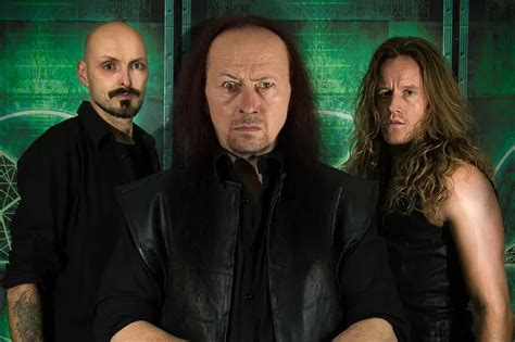 VENOM Release New Song ‘Bring Out Your Dead’ | Metal Addicts