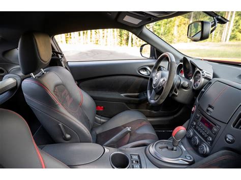 2020 Nissan 370Z: 73 Interior Photos | U.S. News