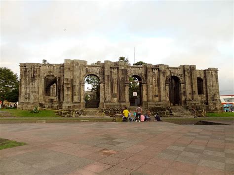 Cartago, Costa Rica - Churches, Ruins, And Freezing