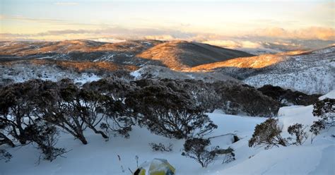 Dunia Kesenian Indonesia: Thredbo Puncak Gunung Salju Terindah Di Australia