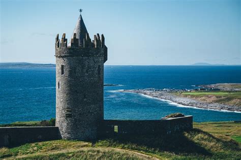 Doonagore Castle, Ireland | Ireland pictures, Images of ireland, Irish ...