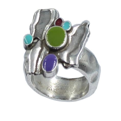 Ring zamak with enamel colors