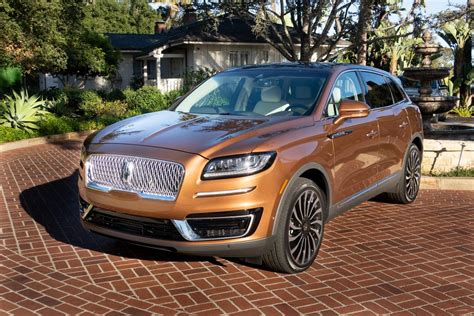 2019 Lincoln Nautilus First Drive: Price Meets Expectations | News | Cars.com