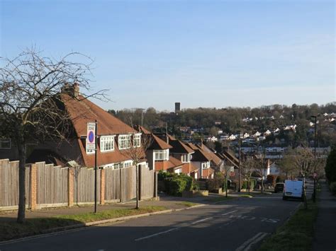 Alexander Road, Coulsdon © Malc McDonald :: Geograph Britain and Ireland