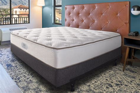 Four Points by Sheraton Mattress & Box Spring | Shop Now