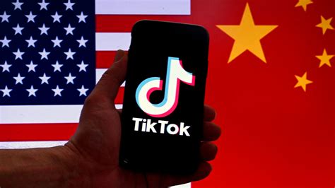 TikTok: What is the smartphone app and why might it be banned?