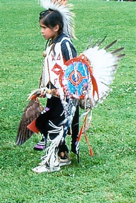 File:Native American boy in Men's Northern Traditional outfit.jpg - Wikimedia Commons