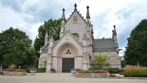 Crown Hill National Cemetery in Indianapolis, Indiana - Find a Grave Cemetery