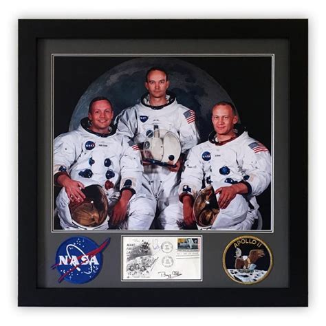 *Space Memorabilia/Moon/Iconic Apollo 11 Crew Signed Cover.