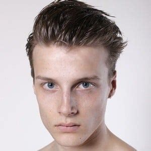 Hugh Laughton-Scott - Age, Family, Bio | Famous Birthdays