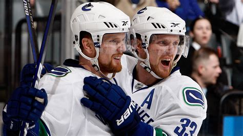 Daniel and Henrik Sedin, Daniel Alfredsson headline Hockey Hall of Fame ...