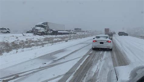 Northbound I-15 closed near Beaver due to crashes, winter weather ...