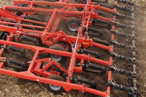 Kuhn Agriculture Equipment Harvesters, Forage, & Spreaders